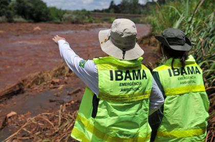 Revista Servioeste Sade e Meio Ambiente Danos ambientais Equipes do Ibama e do Instituto Chico Mendes de Conservação da Biodiversidade (ICMBio) se deslocaram para Brumadinho imediatamente após o primeiro alerta de rompimento...